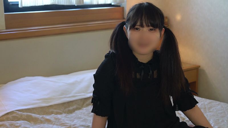 【个人摄影】朱里20歳女僕咖啡店员 双马尾萌萌美女是动漫声М女！